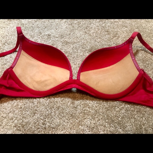 Victoria’s Secret push up bra - Picture 6 of 7